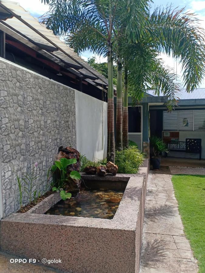 Tebing Guest House Taman Negara Malaysia กัวลาทาฮัน ภายนอก รูปภาพ