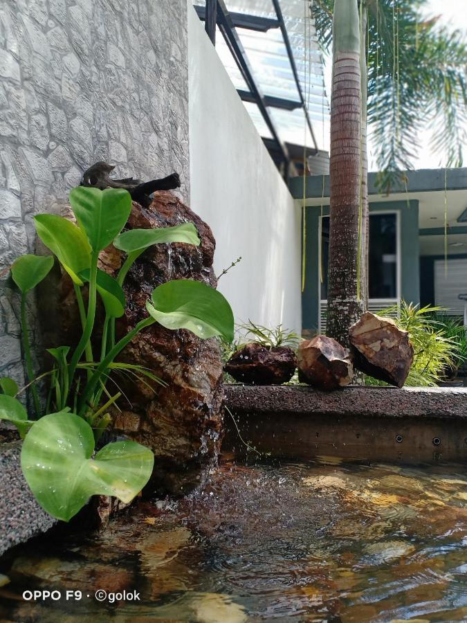 Tebing Guest House Taman Negara Malaysia กัวลาทาฮัน ภายนอก รูปภาพ