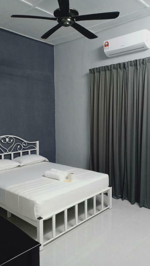 Tebing Guest House Taman Negara Malaysia กัวลาทาฮัน ภายนอก รูปภาพ